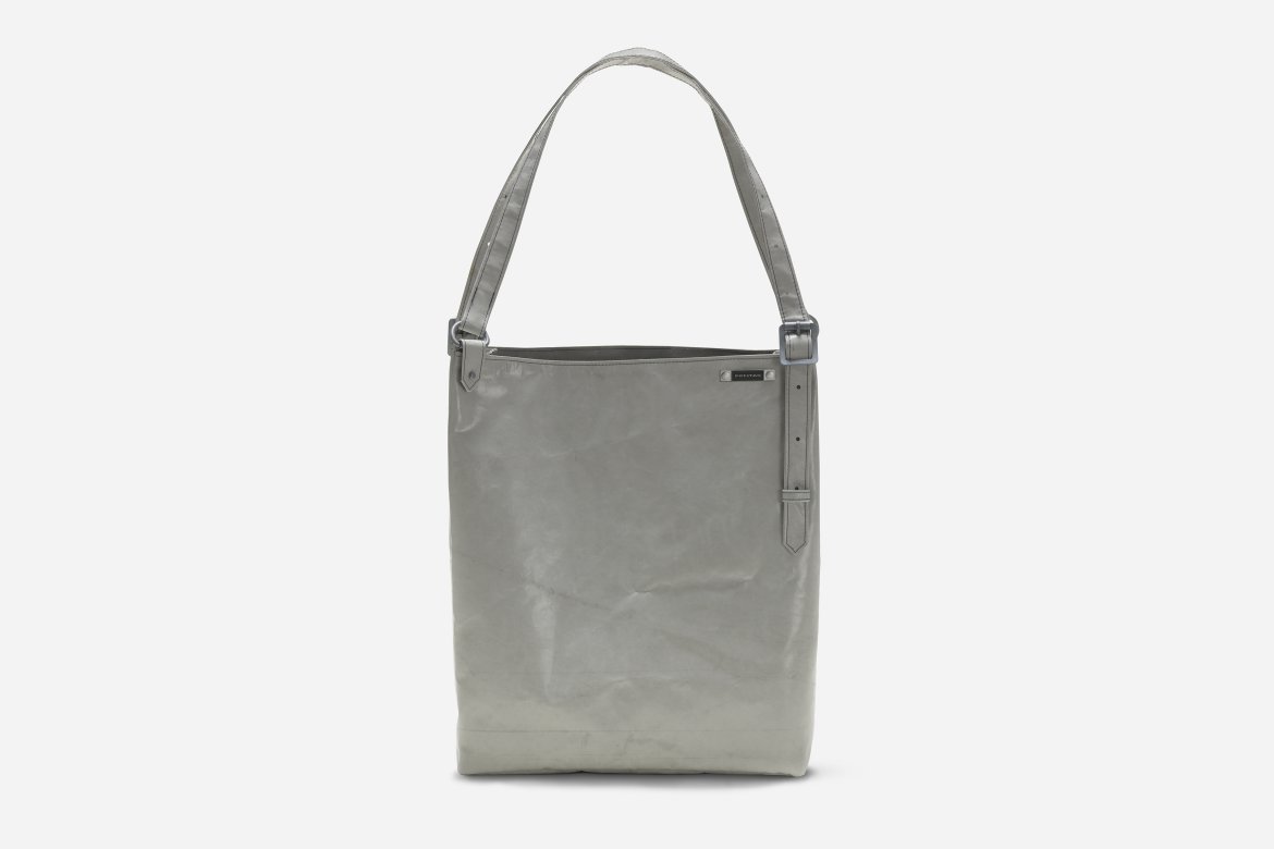 R122 MORGENSON | FREITAG