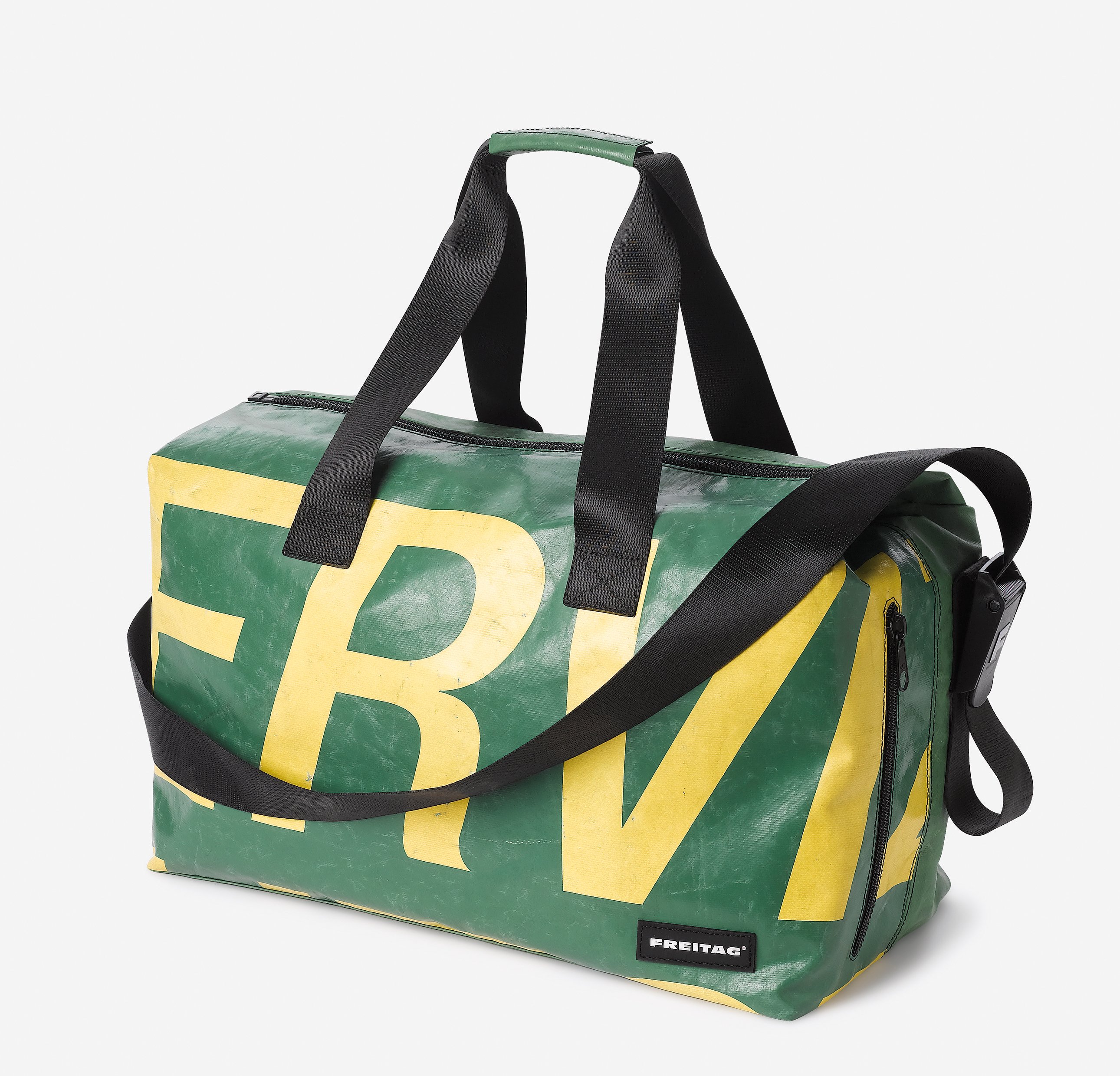 F46 CLARK | FREITAG